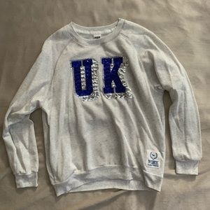 UK pullover with sequence UK